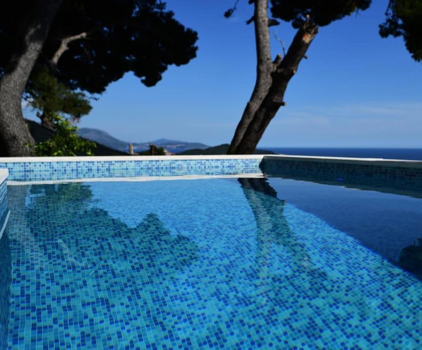 Apartment Wave N' Sea With A Private Pool Dubrovnik